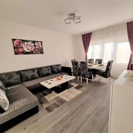 Novakovic 518 Lejlighed *