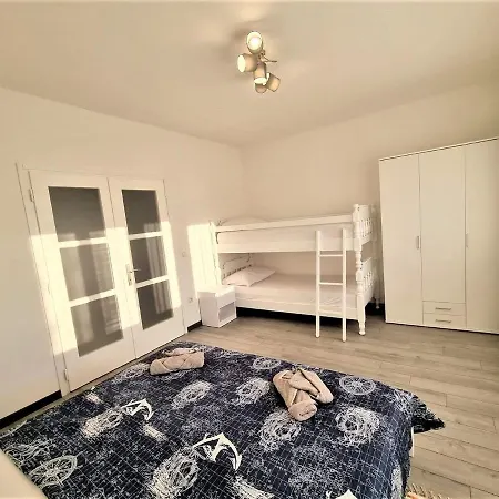 Novakovic 518 * Crikvenica